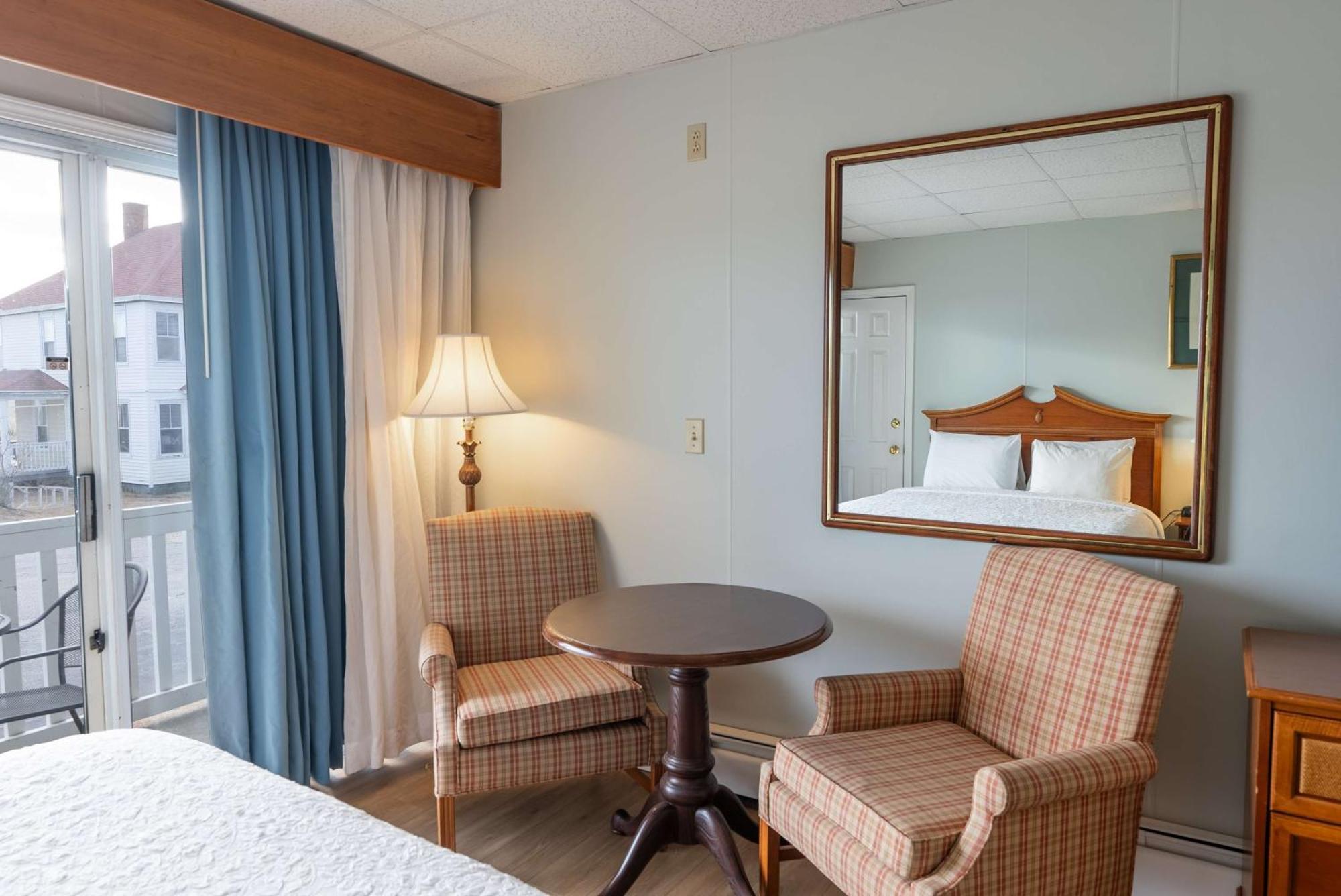 Waves Oceanfront Resort Old Orchard Beach Esterno foto
