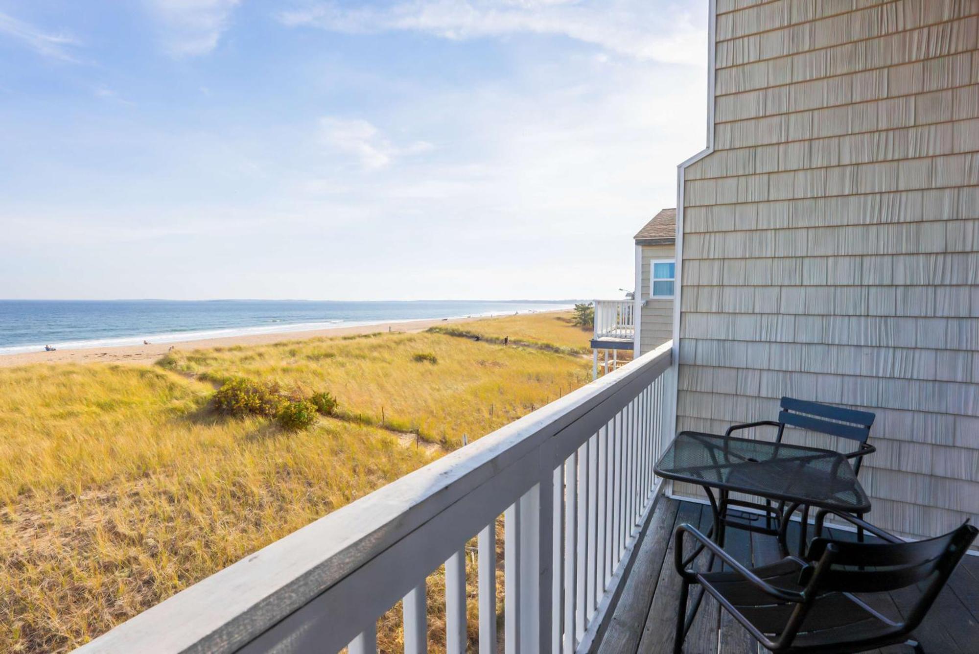Waves Oceanfront Resort Old Orchard Beach Esterno foto