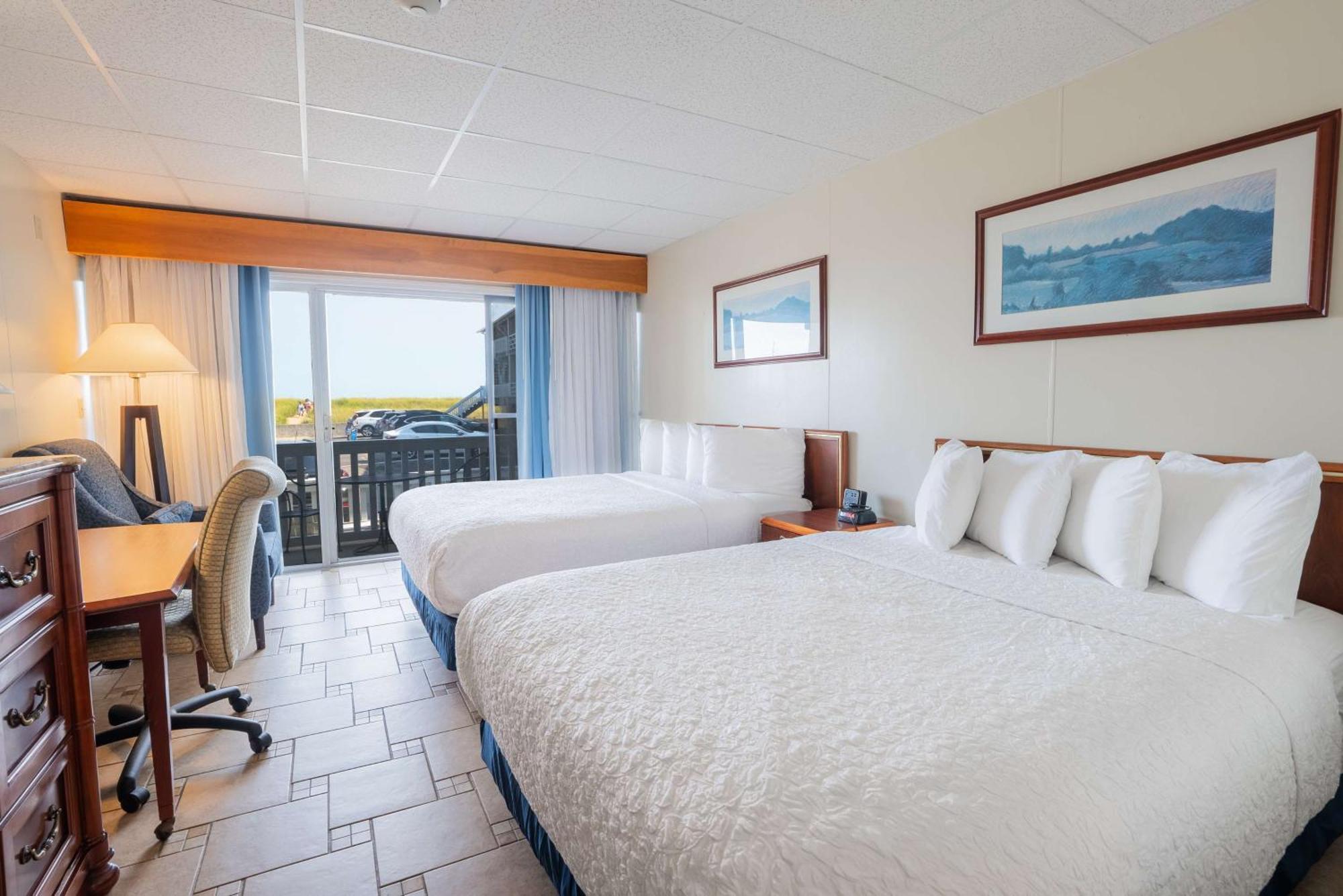 Waves Oceanfront Resort Old Orchard Beach Esterno foto